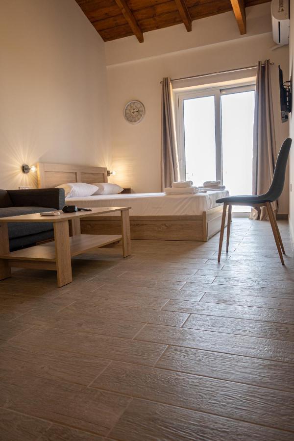 Lithino Rooms Каламата Экстерьер фото